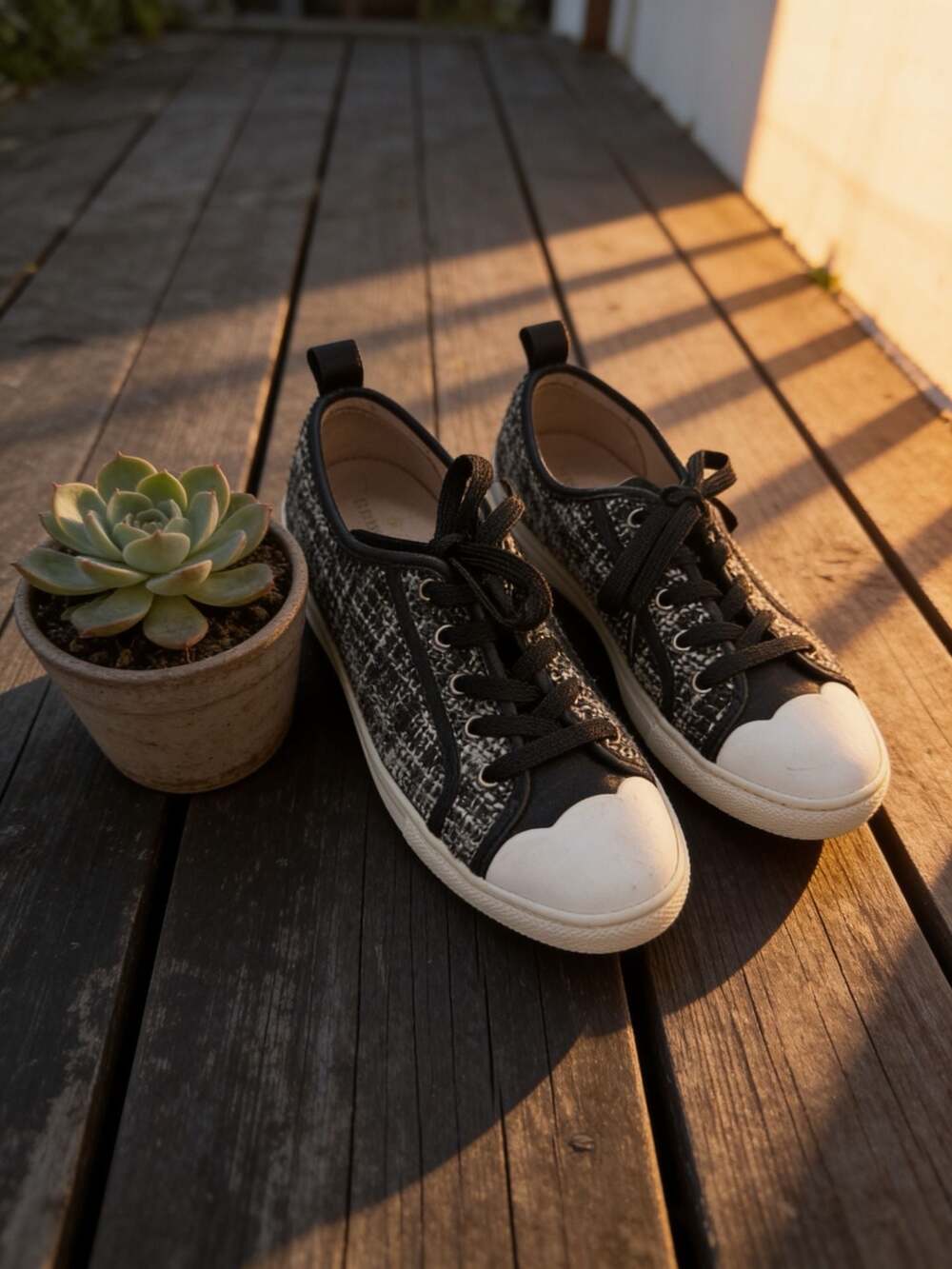 Kate Spade New York Avery Scallop Tweed Lace-Up Sneakers